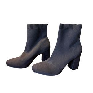 MIA Black Sock Booties Size 9